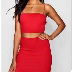 NEVER BEEN WORN - 2 piece Skirt set -TAG INCLUDED